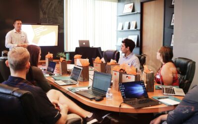 How to choose a supply chain marketing agency: 10 questions to ask